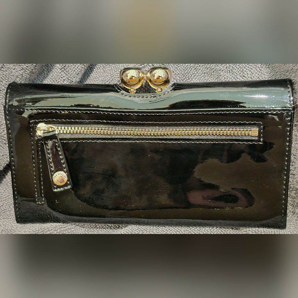 Ted Baker Women’s Black Patent Leather Bobble Matinee Wallet Gold Accents - Picture 8 of 11